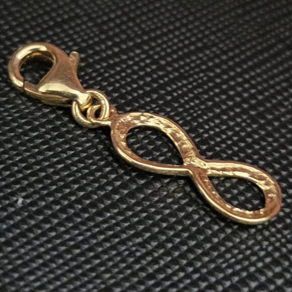 Gold Pendant or charm - detachable - Picture 10 of 16